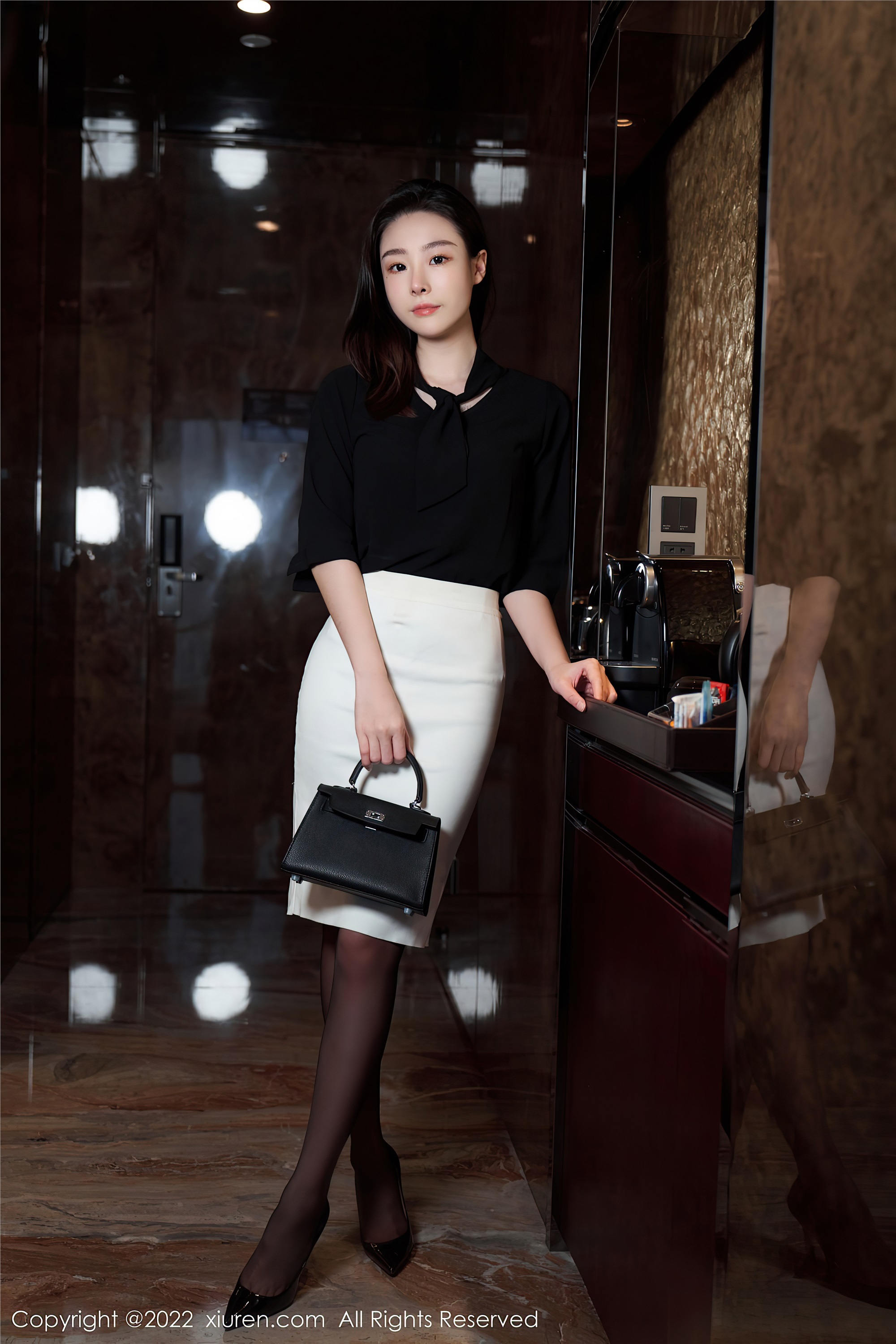 Xiuren秀人网 2022.07.21 NO.5312 是小逗逗